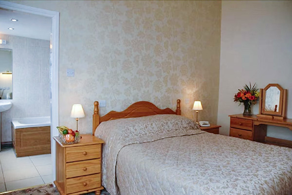 Falcons Nest Hotel - Photo 3