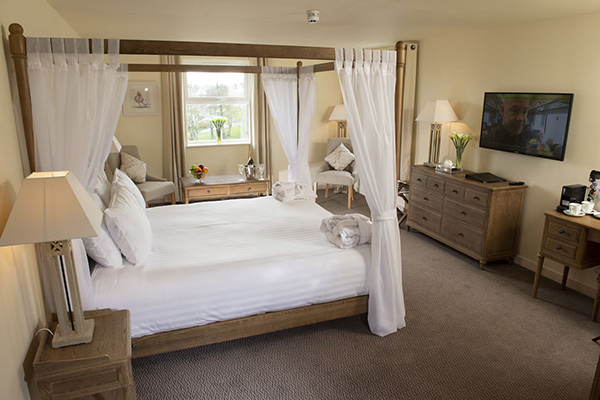 COMIS Hotel and Golf Resort - Photo 2